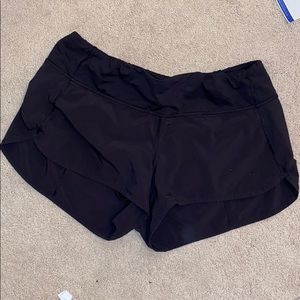 Lululemon BLACK SHORTS SZ 8